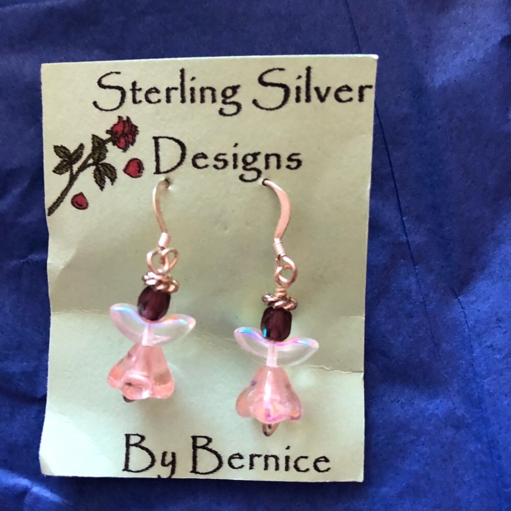 Angel Earrings 😇
